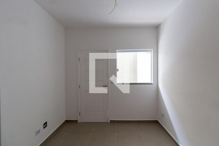 Apartamento à venda com 245000m², 2 quartos e sem vagaSala e Cozinha Integrada 