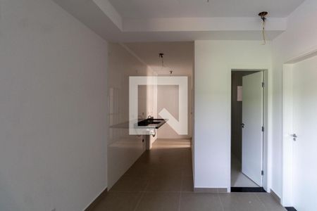 Sala e Cozinha Integrada  de apartamento à venda com 1 quarto, 32m² em Cidade Antônio Estêvão de Carvalho, São Paulo