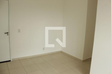Sala de apartamento para alugar com 2 quartos, 53m² em Jardim Flor da Montanha, Guarulhos