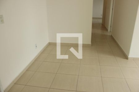 Sala de apartamento para alugar com 2 quartos, 53m² em Jardim Flor da Montanha, Guarulhos