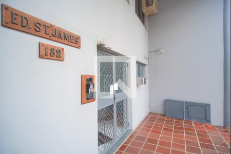 Apartamento à venda com 64m², 1 quarto e sem vagaFachada