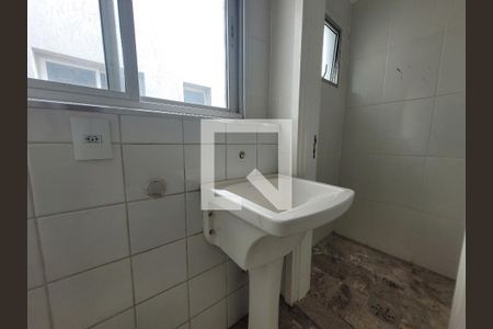 Apartamento para alugar com 120m², 3 quartos e 1 vagaÁrea de Serviço