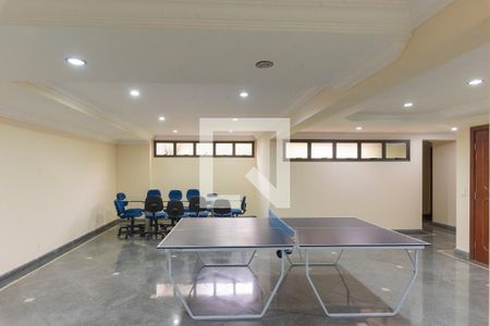 Apartamento para alugar com 260m², 4 quartos e 4 vagas Apartamento para alugar com 260m², 4 quartos e 4 vagasÁrea comum