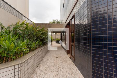 Apartamento para alugar com 260m², 4 quartos e 4 vagas Apartamento para alugar com 260m², 4 quartos e 4 vagasÁrea comum