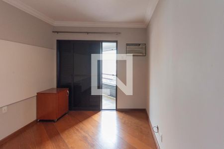 Apartamento para alugar com 260m², 4 quartos e 4 vagas Apartamento para alugar com 260m², 4 quartos e 4 vagasQuarto 2