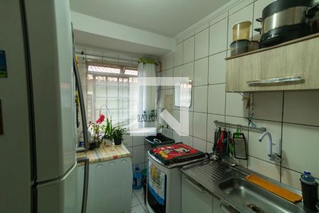 Apartamento para alugar com 47m², 2 quartos e 1 vaga Apartamento para alugar com 47m², 2 quartos e 1 vagaCozinha e Área de Serviço