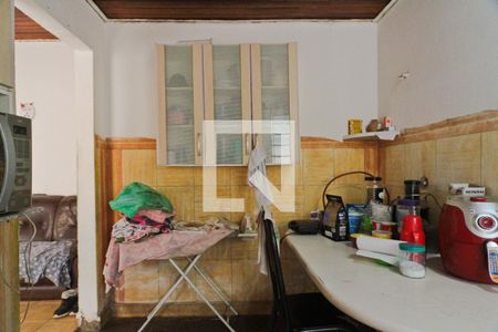 Casa à venda com 420m², 4 quartos e 2 vagasCasa 2 - cozinha