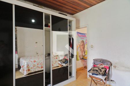 Casa à venda com 420m², 4 quartos e 2 vagasCasa 2 - quarto