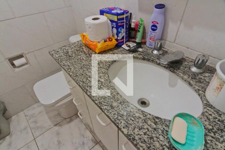 Casa à venda com 420m², 4 quartos e 2 vagasCasa 2 - banheiro