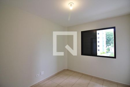 Quarto 1 de apartamento para alugar com 3 quartos, 73m² em Rudge Ramos, São Bernardo do Campo