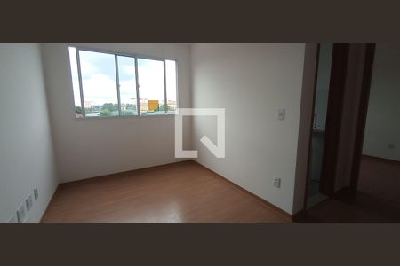 Sala de apartamento para alugar com 2 quartos, 46m² em Parque Sao Vicente, Mauá