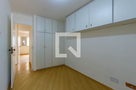 Quarto 1 de apartamento para alugar com 2 quartos, 52m² em Sítio Pinheirinho, São Paulo
