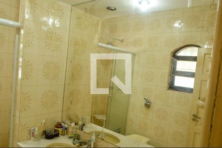 Casa à venda com 250m², 3 quartos e 2 vagas Casa à venda com 250m², 3 quartos e 2 vagasBanheiro da Suíte 3