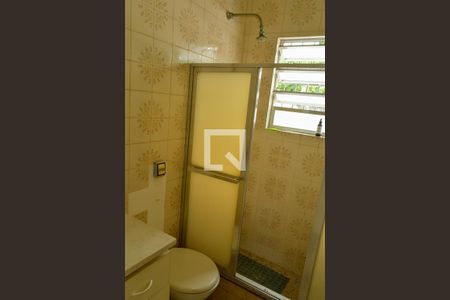 Casa à venda com 250m², 3 quartos e 2 vagas Casa à venda com 250m², 3 quartos e 2 vagasBanheiro da Suíte 2