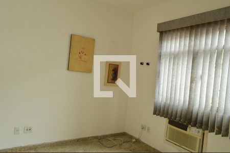 Casa à venda com 250m², 3 quartos e 2 vagas Casa à venda com 250m², 3 quartos e 2 vagasSuíte 2