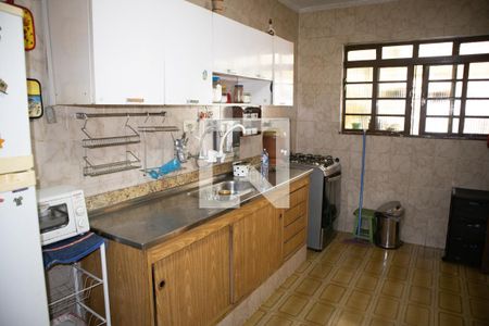 Casa à venda com 200m², 3 quartos e 2 vagasCozinha