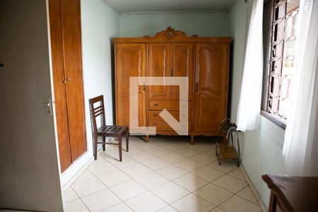 Casa à venda com 200m², 3 quartos e 2 vagasQuarto 3