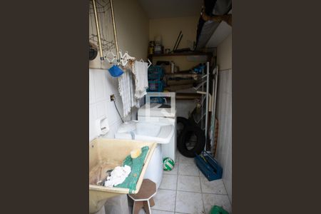 Casa à venda com 200m², 3 quartos e 2 vagasÁrea de Serviço