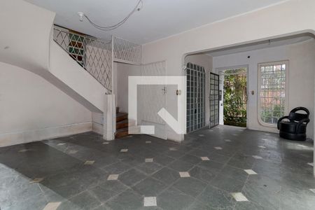 Casa à venda com 166m², 2 quartos e 1 vagaSala