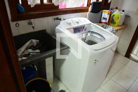 Casa de condomínio para alugar com 750m², 4 quartos e 8 vagasLavanderia