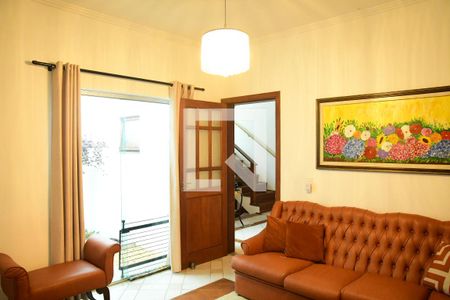 Casa de condomínio para alugar com 750m², 4 quartos e 8 vagasSala