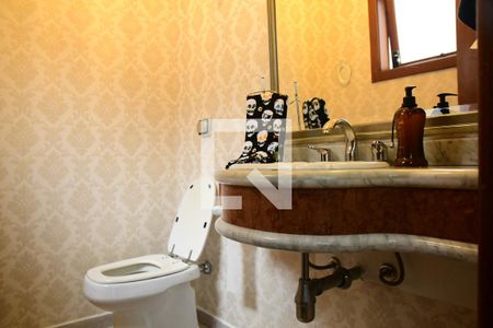 Casa de condomínio para alugar com 750m², 4 quartos e 8 vagasLavabo