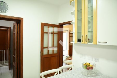 Casa de condomínio para alugar com 750m², 4 quartos e 8 vagasCozinha