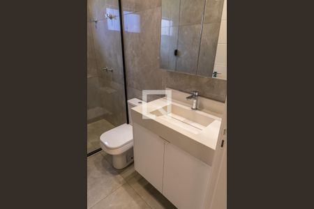 Casa de condomínio à venda com 210m², 3 quartos e 4 vagasBanheiro da Suíte 1