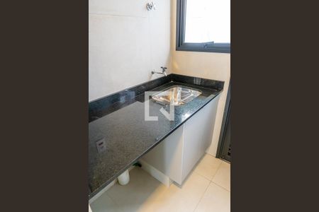 Casa de condomínio à venda com 210m², 3 quartos e 4 vagasÁrea de Serviço