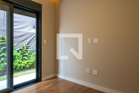 Casa de condomínio à venda com 210m², 3 quartos e 4 vagasSuíte 1