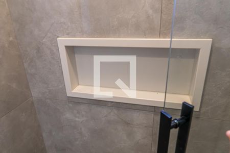 Casa de condomínio à venda com 210m², 3 quartos e 4 vagasBanheiro da Suíte 2