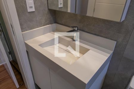 Casa de condomínio à venda com 210m², 3 quartos e 4 vagasBanheiro da Suíte 2