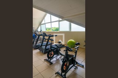 Casa de condomínio à venda com 210m², 3 quartos e 4 vagasÁrea comum - Academia