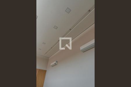 Sala de casa de condomínio à venda com 3 quartos, 210m² em Jardim Nova Europa, Campinas