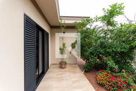 Casa de condomínio à venda com 374m², 4 quartos e 6 vagasVaranda da Suíte 1