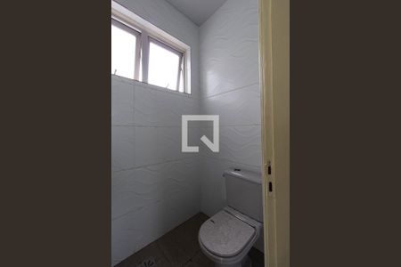 Banheiro de apartamento à venda com 1 quarto, 70m² em Centro, São Leopoldo