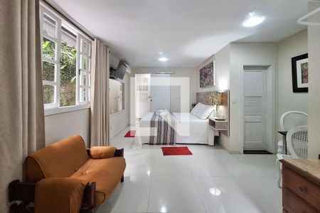 Sala/Quarto de kitnet/studio para alugar com 1 quarto, 5m² em Itaipu, Niterói