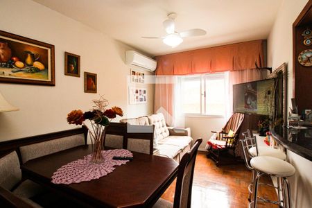 Sala de apartamento à venda com 2 quartos, 65m² em Jardim Botânico, Porto Alegre