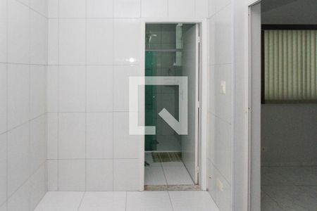 Casa para alugar com 75m², 2 quartos e 1 vaga Casa para alugar com 75m², 2 quartos e 1 vagaCloset