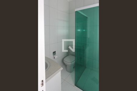 Casa para alugar com 75m², 2 quartos e 1 vaga Casa para alugar com 75m², 2 quartos e 1 vagaBanheiro
