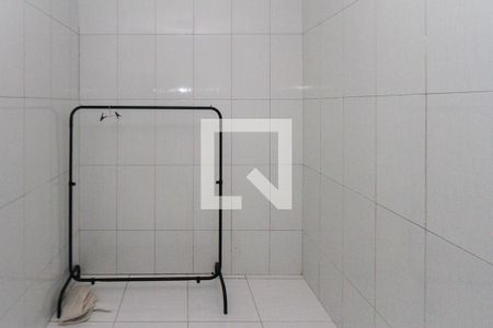 Casa para alugar com 75m², 2 quartos e 1 vaga Casa para alugar com 75m², 2 quartos e 1 vagaCloset