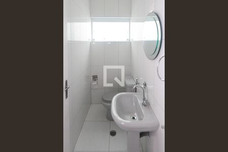 Lavabo de casa para alugar com 1 quarto, 75m² em Jardim Vila Formosa, São Paulo