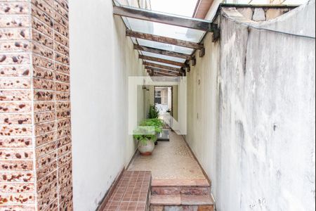 Casa à venda com 260m², 4 quartos e 4 vagasCorredor