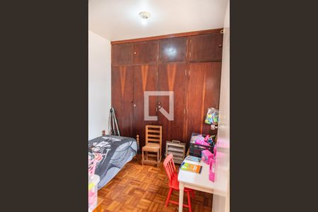 Casa à venda com 260m², 4 quartos e 4 vagasQuarto de serviço