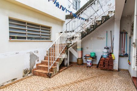 Casa à venda com 260m², 4 quartos e 4 vagasQuintal