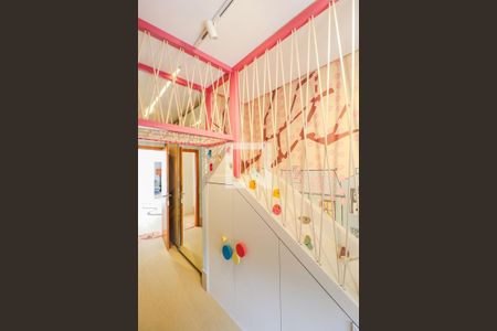 Casa de condomínio à venda com 550m², 5 quartos e 5 vagasSuíte 2