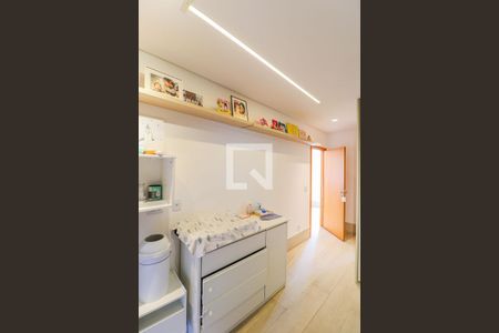 Casa de condomínio à venda com 550m², 5 quartos e 5 vagasSuíte 1