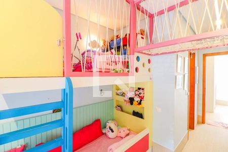 Casa de condomínio à venda com 550m², 5 quartos e 5 vagasSuíte 2