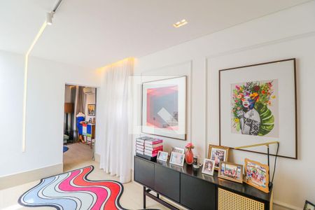 Casa de condomínio à venda com 550m², 5 quartos e 5 vagasHall Quartos