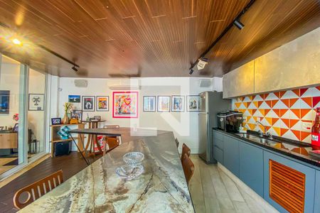 Casa de condomínio à venda com 550m², 5 quartos e 5 vagasChurrasqueira